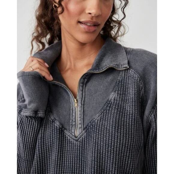 Free People FP One NWOT Ashton Zip Thermal Charcoal Gray Waffle Knit Sz XS Edgy - Picture 1 of 16